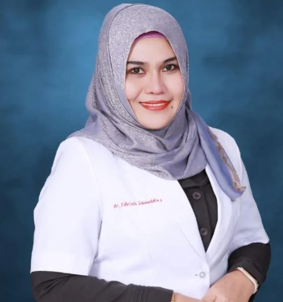 Dr. dr. Hj. Fitria Zainuddin, M.Kes